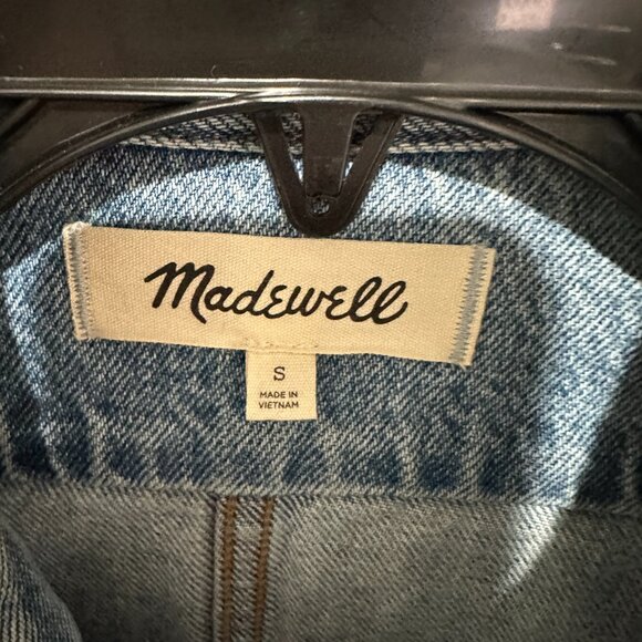 Madewell Denim Oversized Button-Up Shirt in Derussey Wash Size S - Picture 4 of 6